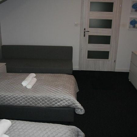 Drukarnia Smaku Hotel โอวาวา ภายนอก รูปภาพ