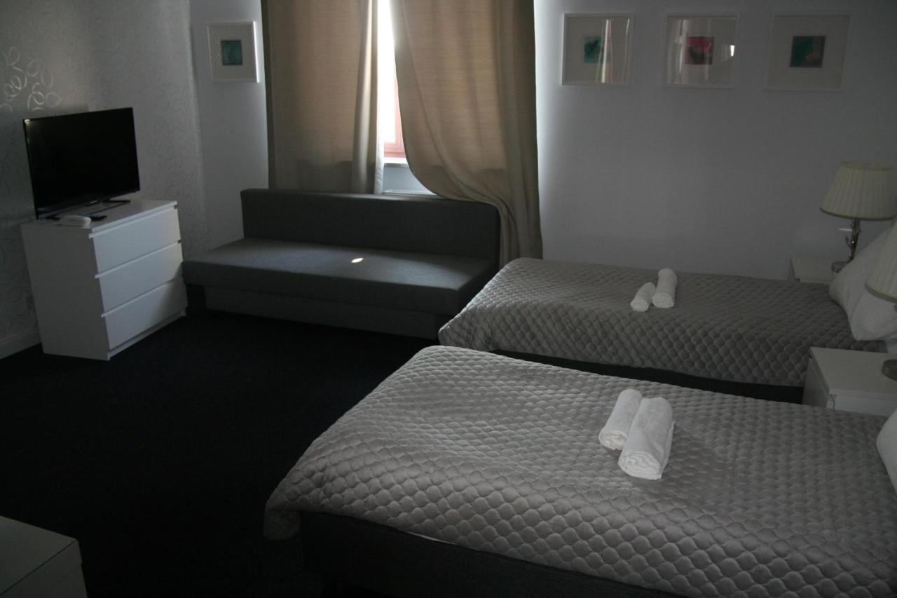 Drukarnia Smaku Hotel โอวาวา ภายนอก รูปภาพ